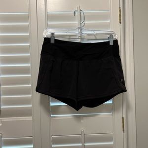 Lululemon 4” Speed Up short